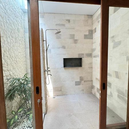 Nova Guest House Canggu  Ngoại thất bức ảnh