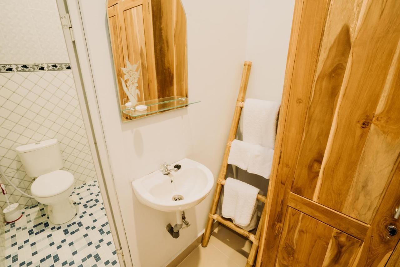 Nova Guest House Canggu  Ngoại thất bức ảnh